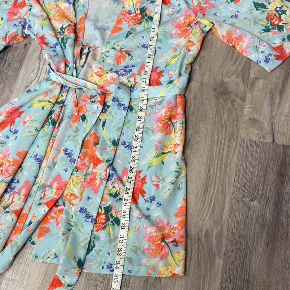 Le Rose Robe - Picture 5 of 8